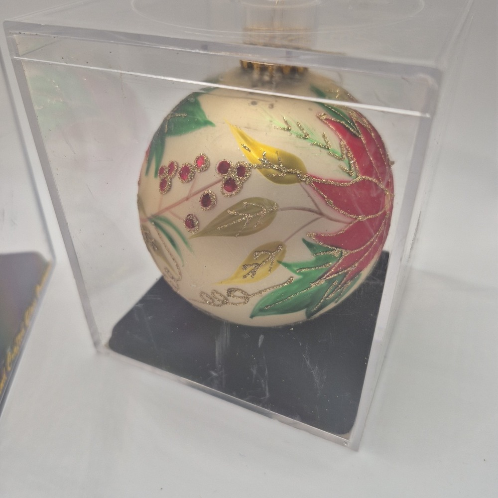 2 UNIQUE TREASURES COLLECTION LIMITED SERIES HAND CRAFTED ROUND GLASS ORNAMENT - Picture 10 of 12